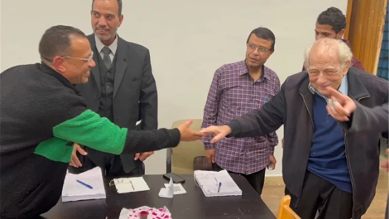 رشوان توفيق يدعو الشباب للمشاركة بالعملية الانتخابية