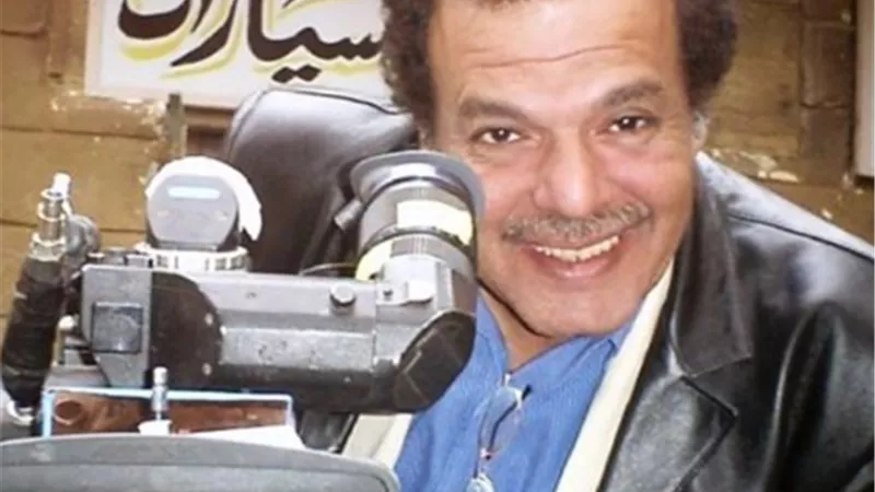 بعد بتر قدمه..تطورات الحالة الصحية للمخرج أحمد البدري