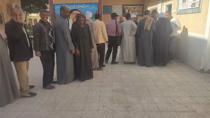 القناوية يتوافدون على اللجان للتصويت في الانتخابات الرئاسية