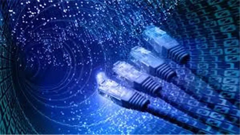 تعطّل مشغّل الإنترنت والاتصالات الأكبر في أوكرانيا