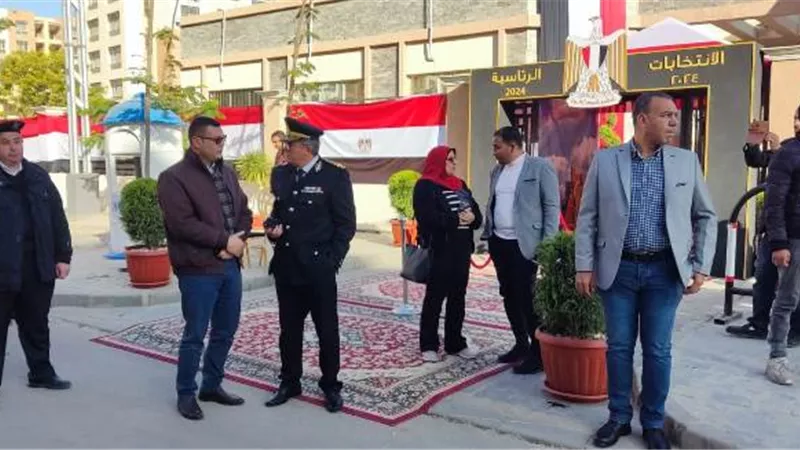 رئيس جهاز العاصمة الإدارية يتفقد مقر اللجنة الإنتخابية.. بالفيديو