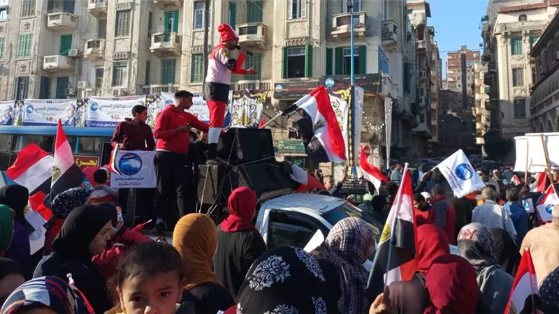 صحيفتان كويتيتان:إقبال المصريين على التصويت بالانتخابات غير مسبوق