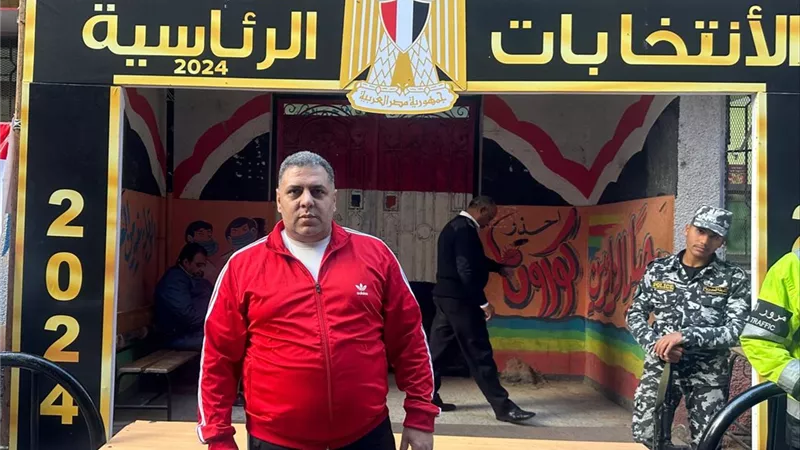 رئيس اتحاد الكيك بوكسينج يدلي بصوته في انتخابات رئاسة الجمهورية