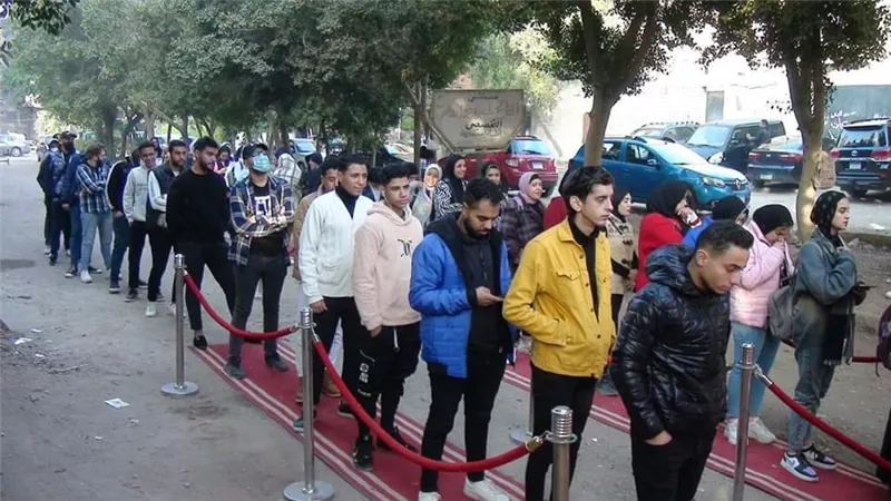 الإسكندرية: المواطنون حرصوا على الإدلاء بأصواتهم رغم الظروف الجوية