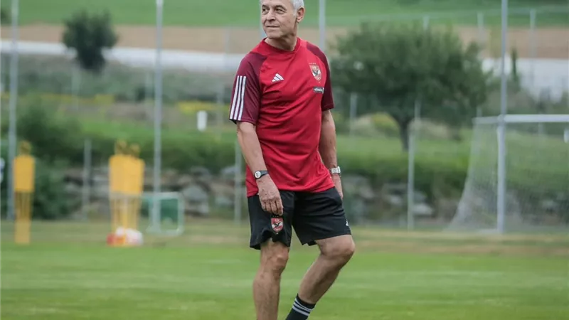 وفد الجهاز الفني للأهلي يحضر مواجهة اتحاد جدة وأوكلاند سيتي