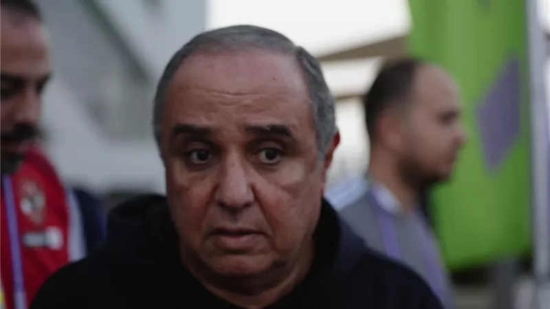 شوقي ينهي الإجراءات الطبية لبعثة الأهلي مع مسئولي 