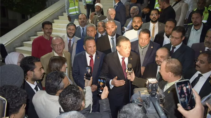 المرشح الرئاسي حازم عمر: نتنافس على حب مصر.. والهيئه الوطنية بذلت جهداً كبيراً